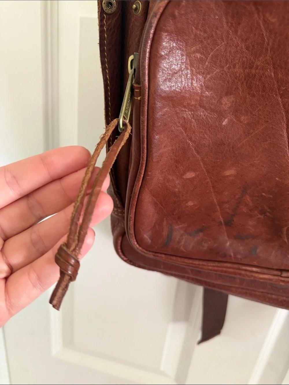 Duluth Trading Co Chestnut Brown Full-Grain Leather Backpack